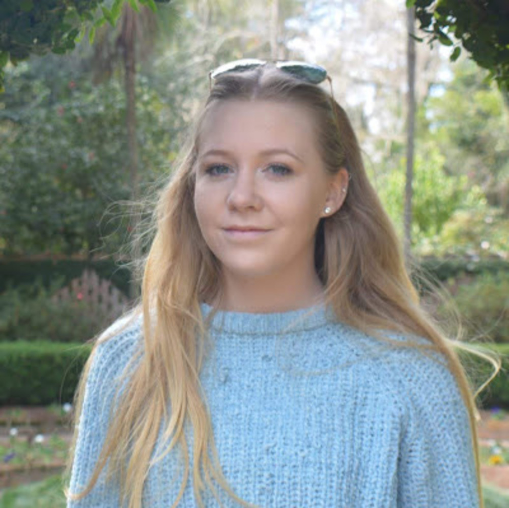 Meet your Posher, Nicole